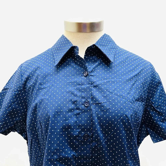 MOJO Women Short Sleeve Button Down Collared Polka Dots Blue/White Shirt Size 1X - Picture 2 of 11
